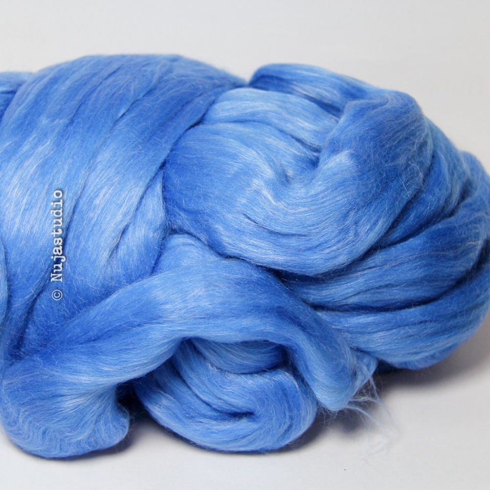 Merino Tencel wool top roving spinning Blue